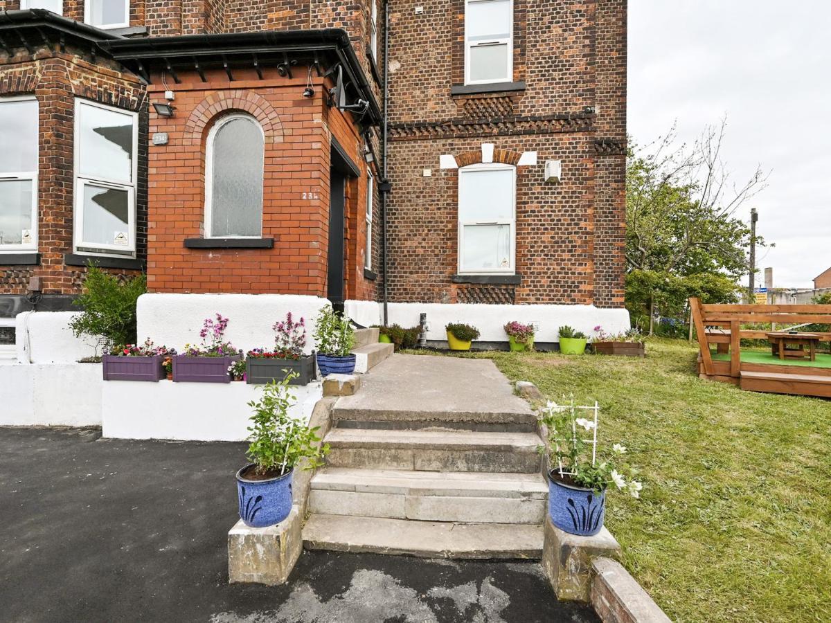 Oyo Albert View Salford  Exterior foto